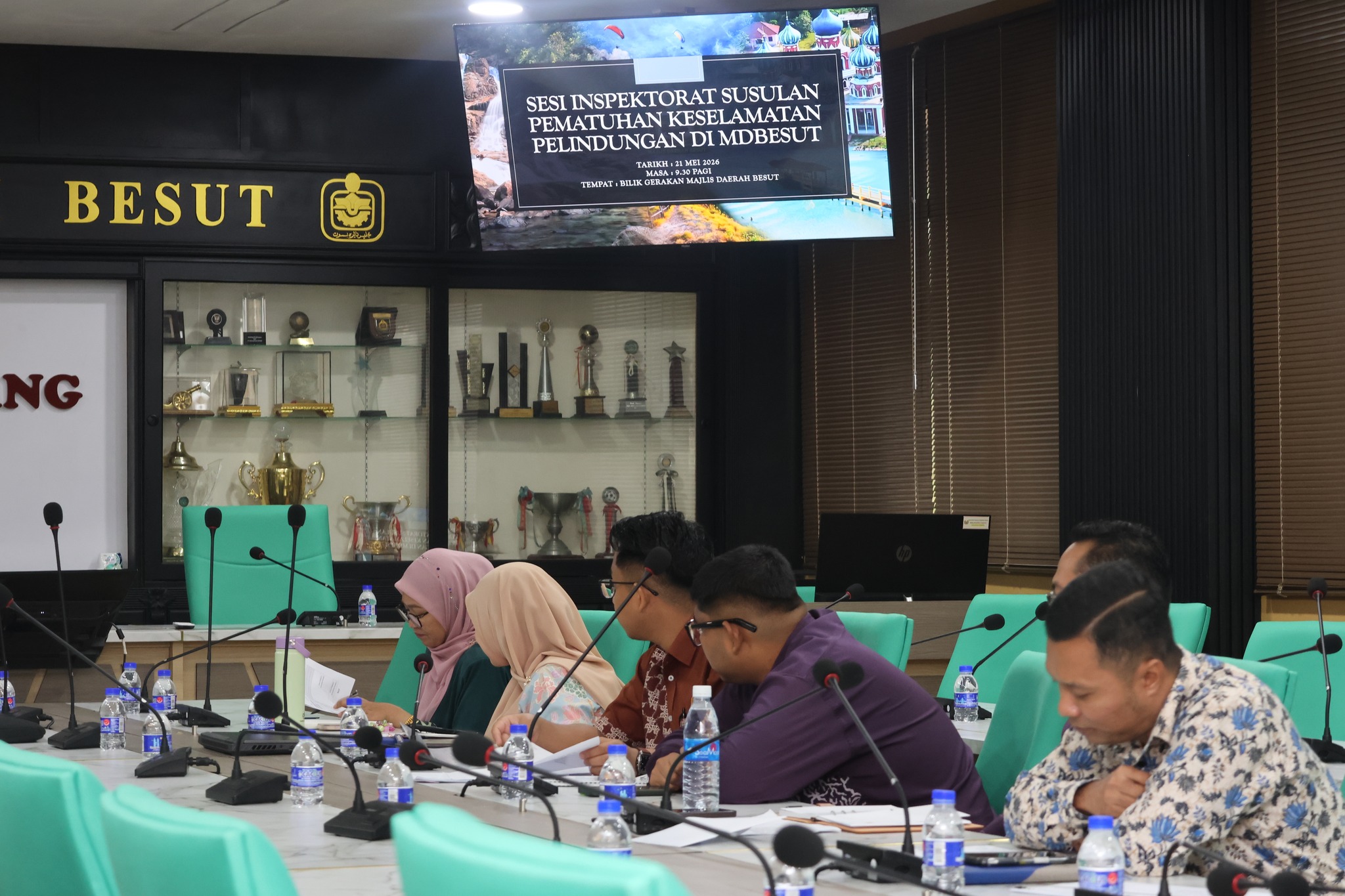 SESI 12