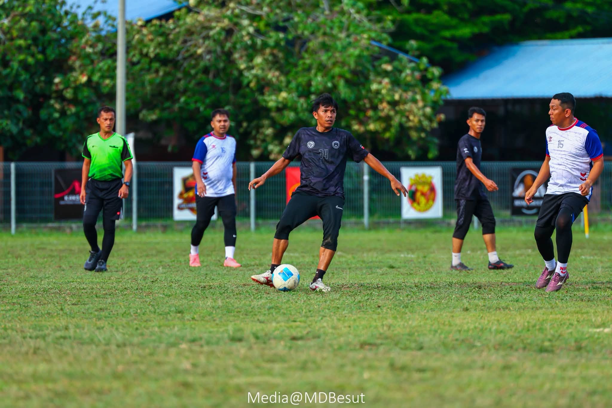 PERLAWANAN 10