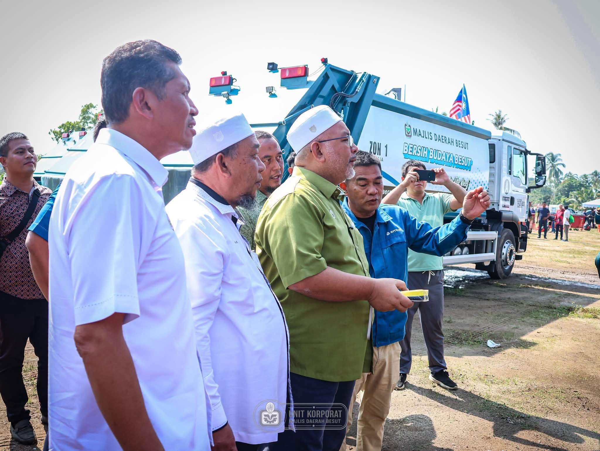 MAJLIS KESYUKURAN 4