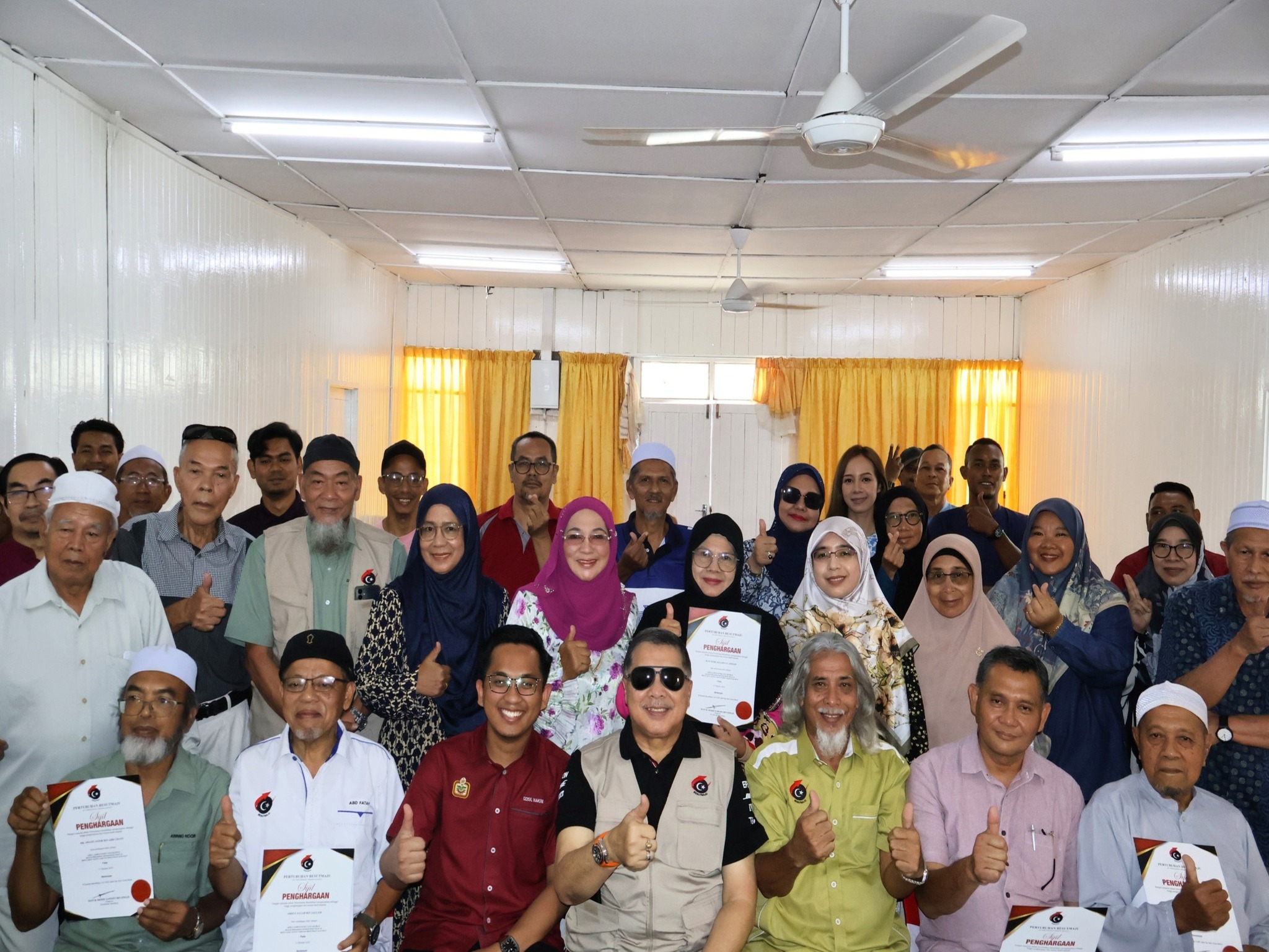 MAJLIS ANUGERAH PERHARGAAN BESUTMAJU 