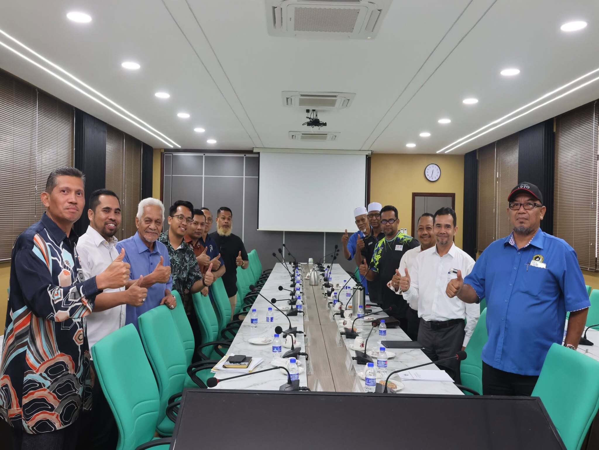 PERJUMPAAN BERSAMA PERSATUAN TINJU NEGERI TERRENGGANU BAGI MEMBINCANGKAN PERSEDIAAN DAN KERJASAMA SEMPENA SUKMA XXII 2026